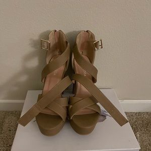 TOP MODA Platform Heels Ankle Strap